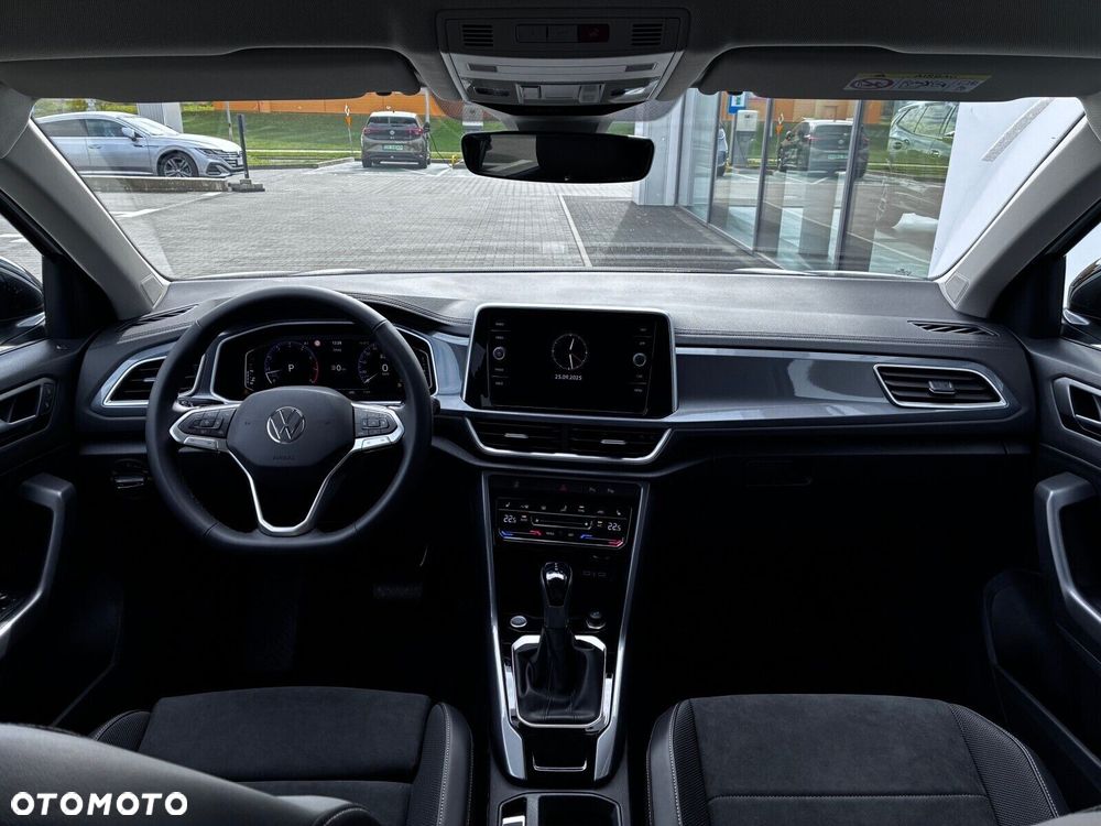 Volkswagen T-Roc - 4