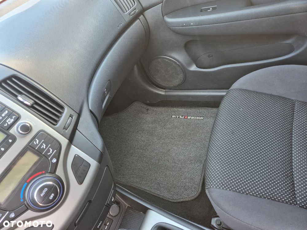 Hyundai i30 i30cw 1.6 Edition Plus - 26