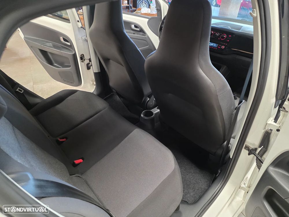 VW Up! 1.0 BlueMotion Move - 18