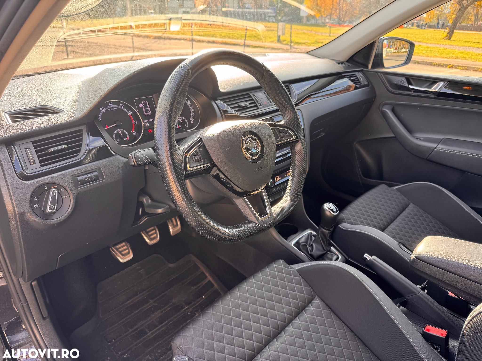 Skoda RAPID - 6
