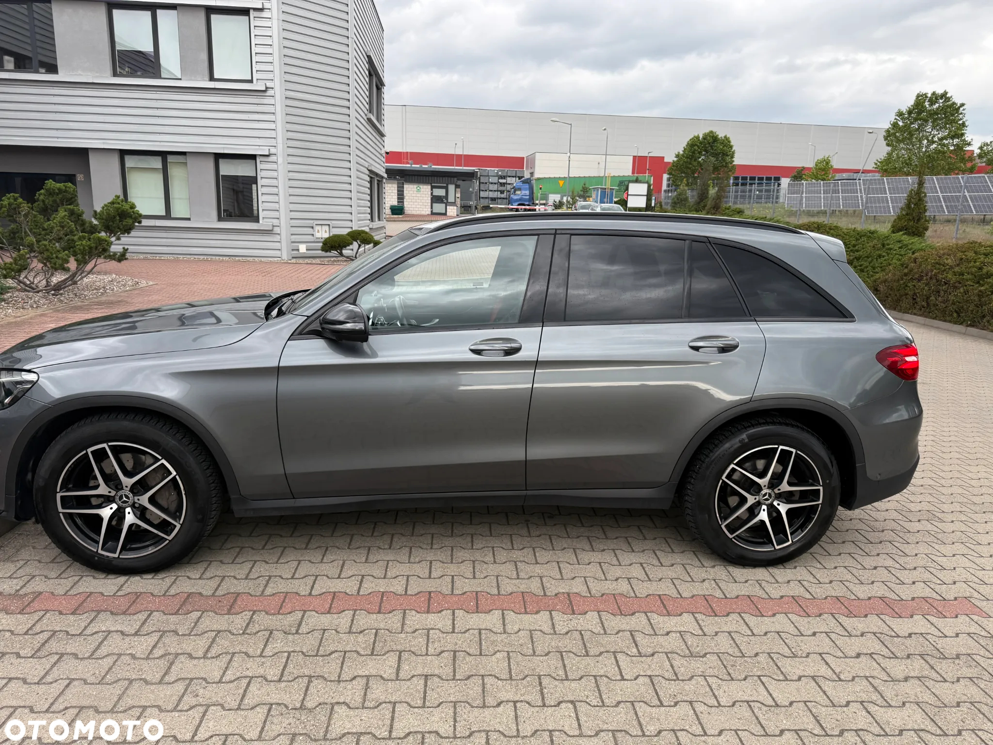 Mercedes-Benz GLC 220 d 4-Matic - 2