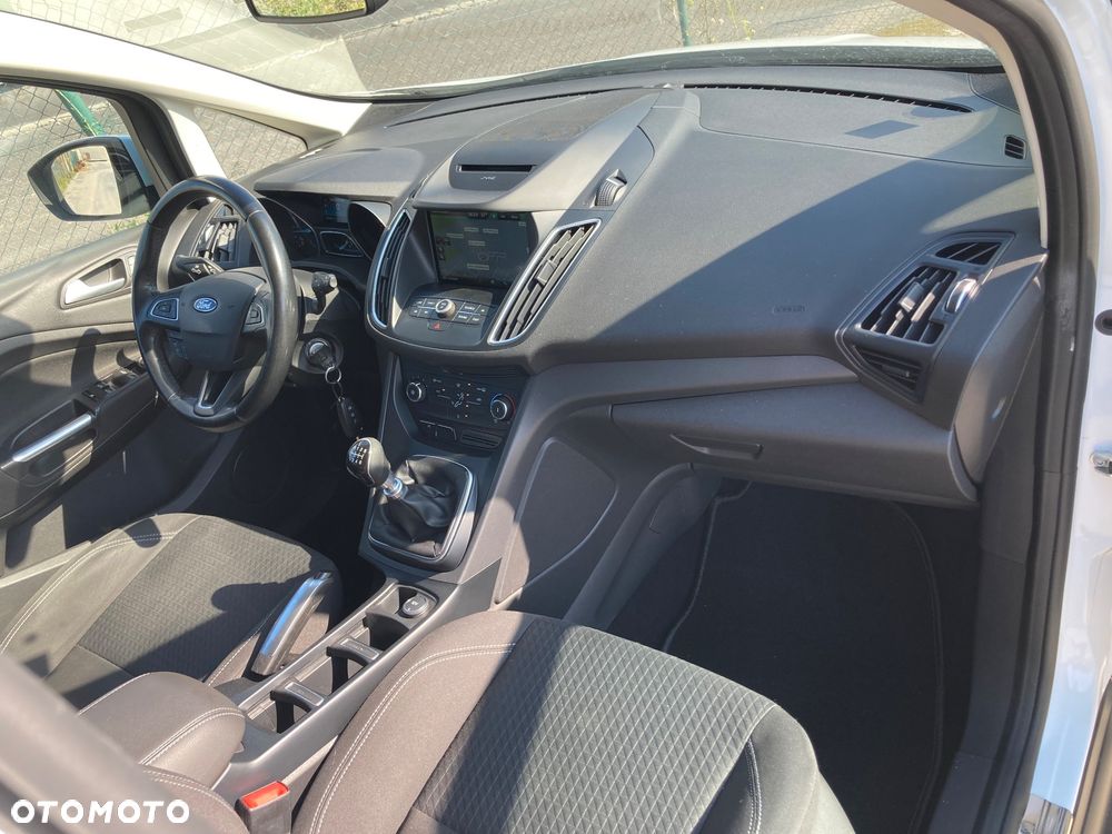 Ford C-MAX 1.5 TDCi Start-Stop-System Trend - 15