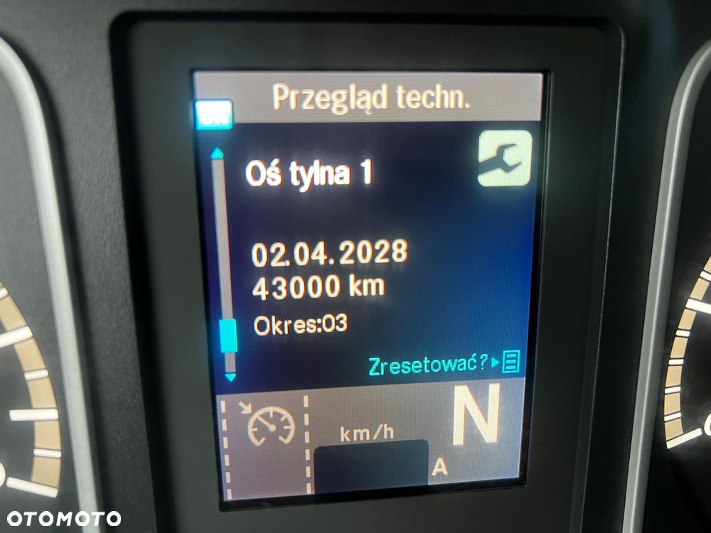 Mercedes-Benz ATEGO - 37