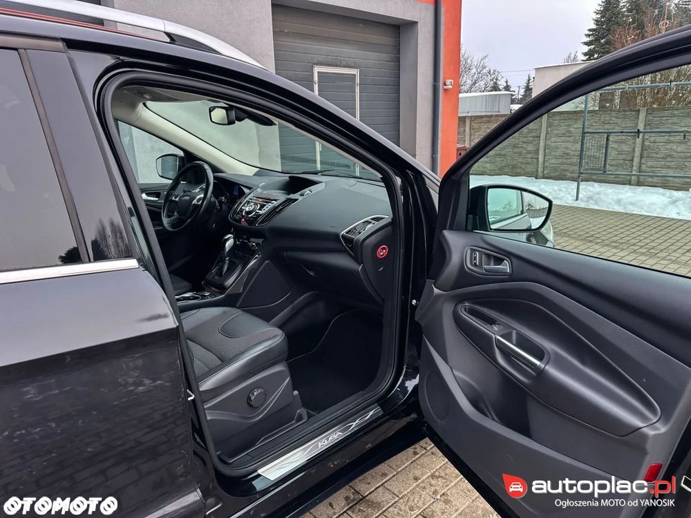 Ford Kuga 2.0 TDCi 4x4 Titanium - 27