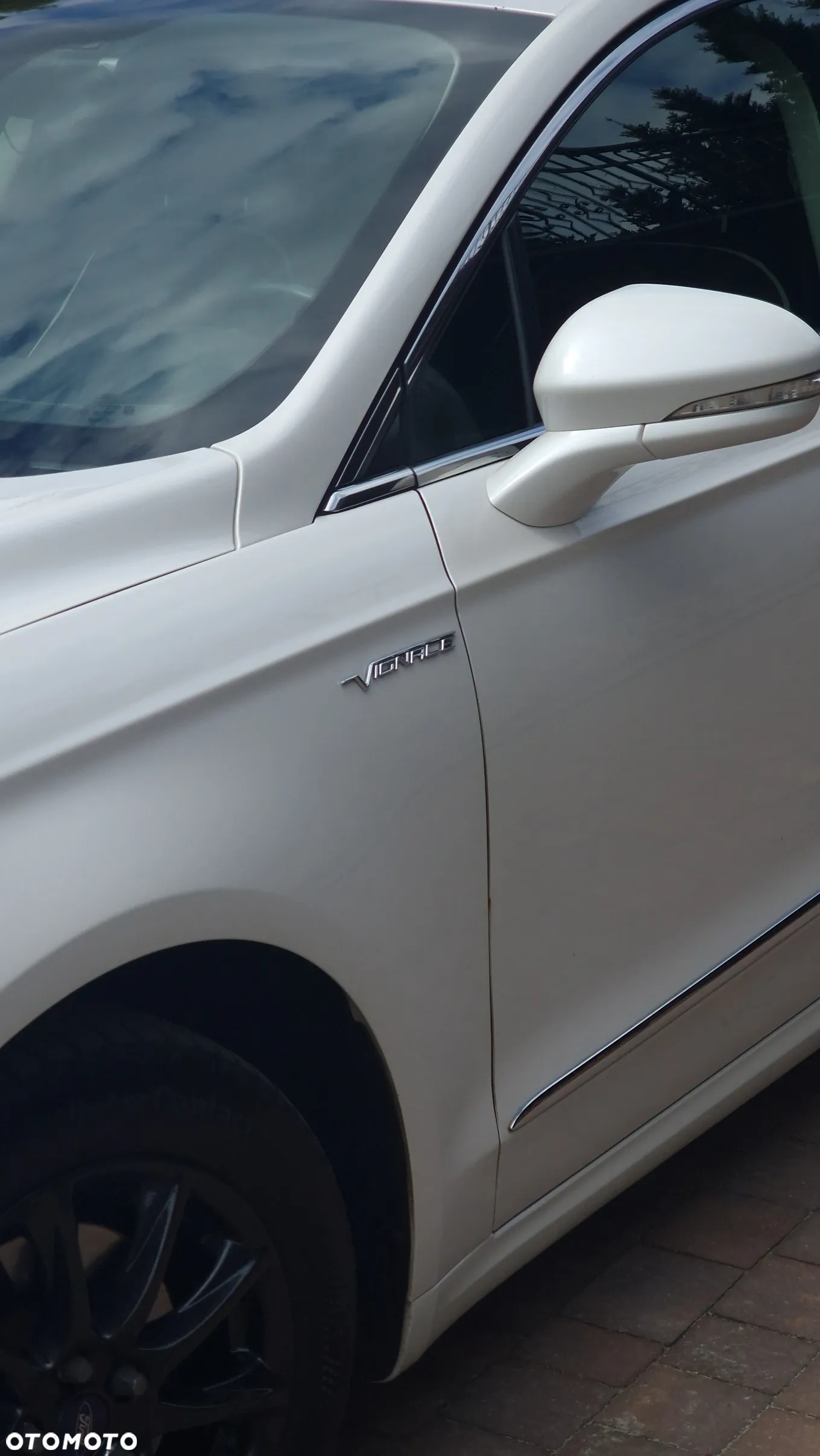 Ford Mondeo Vignale 2.0 TDCi - 9