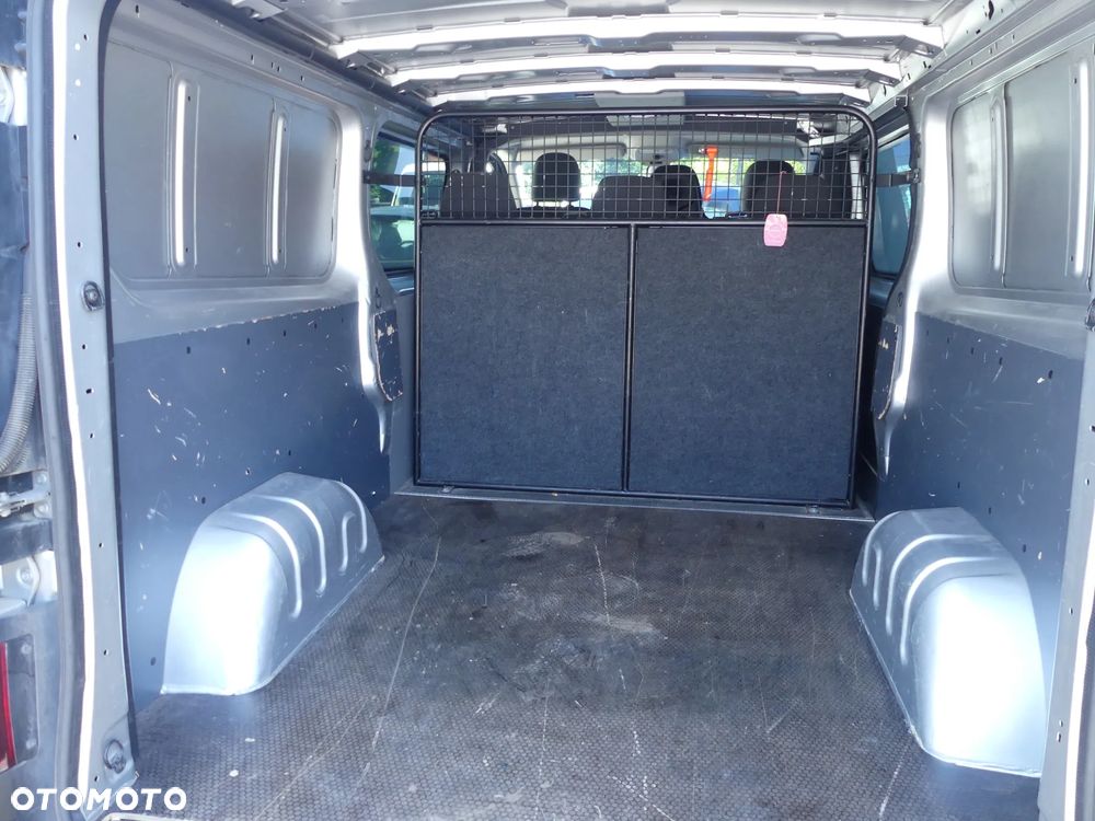 Renault Trafic - 11