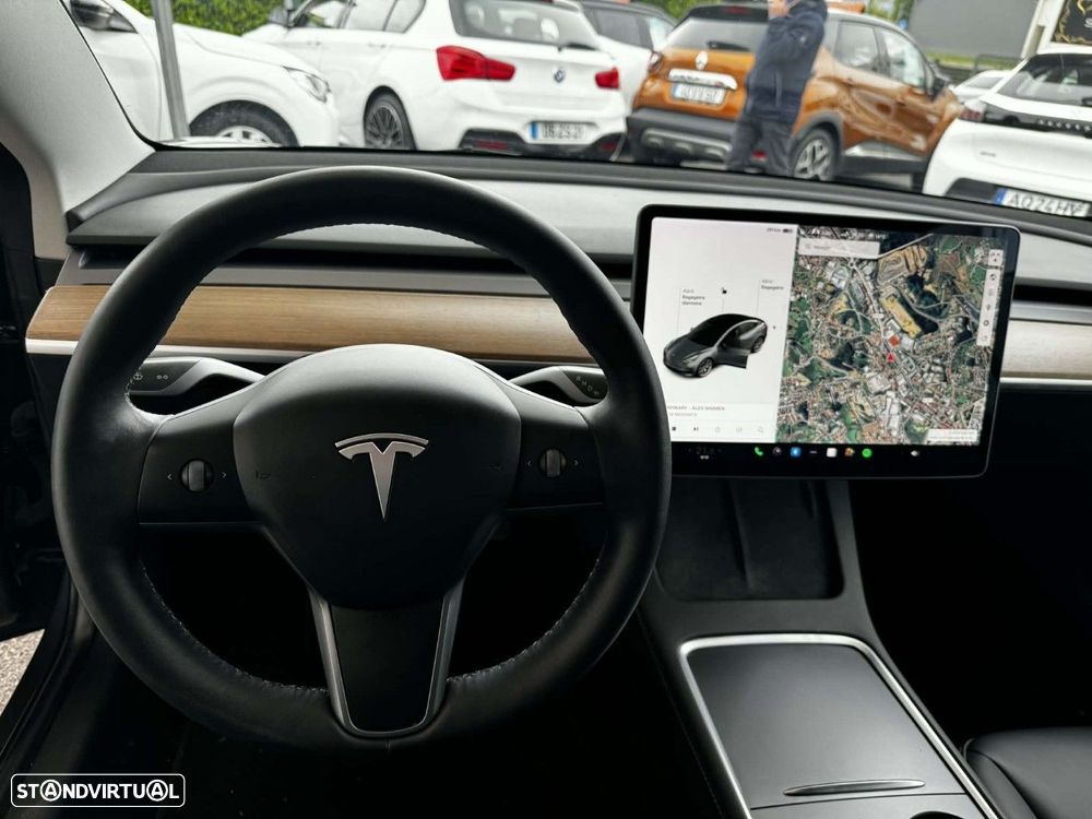 Tesla Model 3 Standard Range Plus RWD - 11