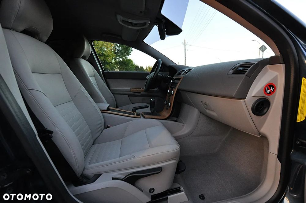 Volvo S40 2.0 RDesign Edition - 21