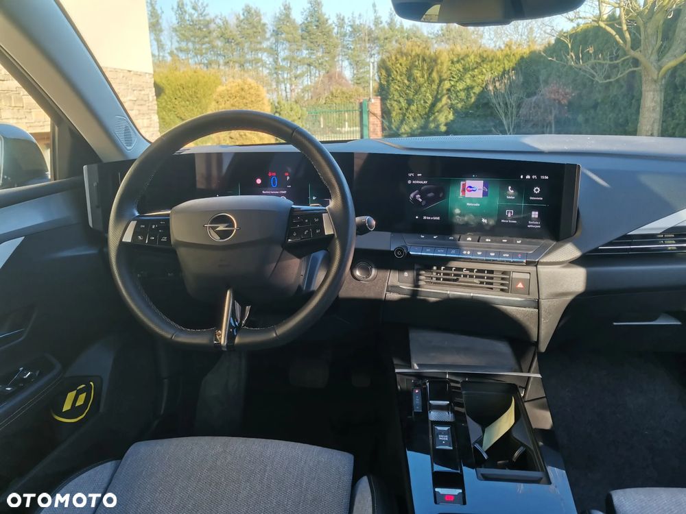 Opel Astra - 16