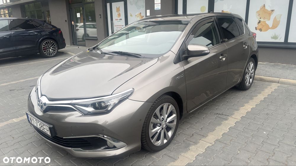 Toyota Auris - 2