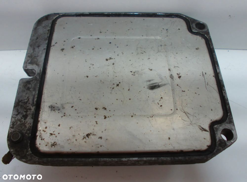 Sterownik Komputer Silnika GM 90 560 476 Simens 0 06 14 07 591 160 - 3