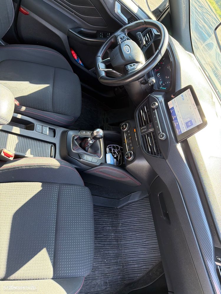 Ford Focus 1.5 TDCi ST-Line - 7