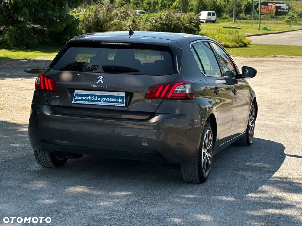 Peugeot 308 1.2 PureTech GPF Allure S&S EAT8 - 12