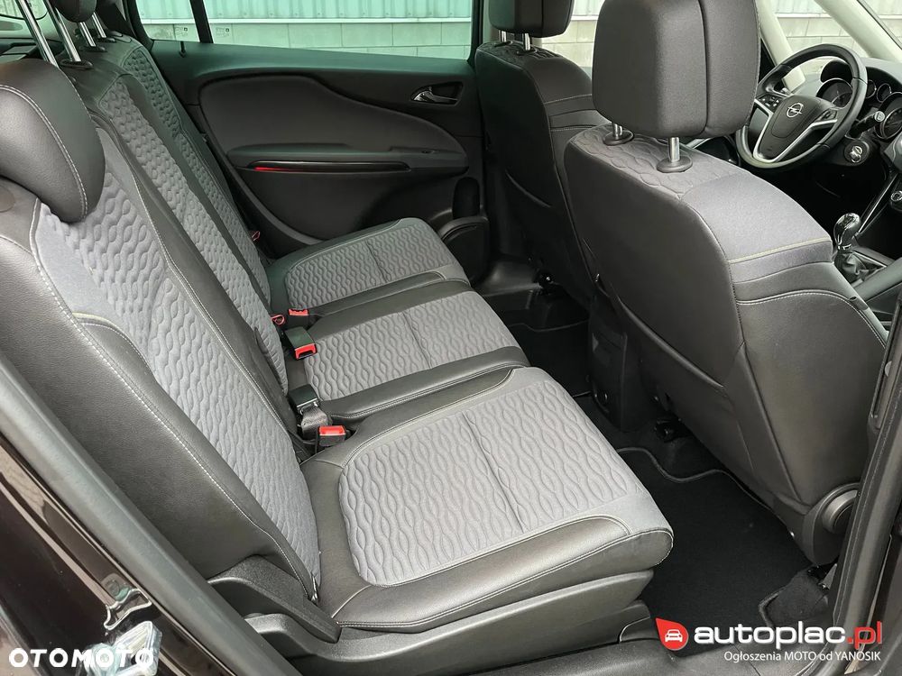 Opel Zafira - 13