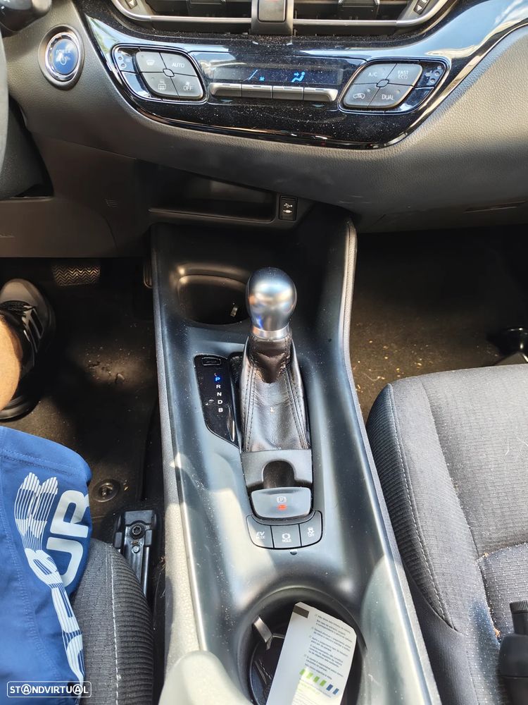 Toyota C-HR - 9