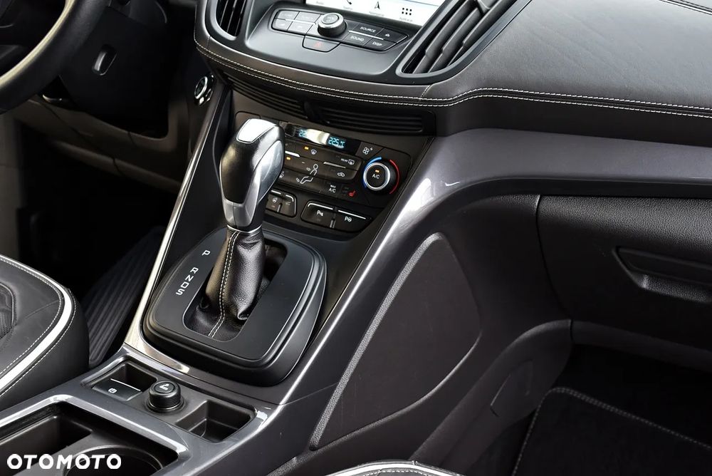 Ford Kuga Vignale 1.5 EcoBoost AWD ASS - 34