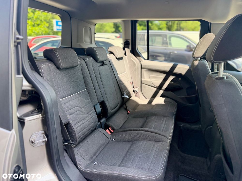 Ford Tourneo Connect 1.5 TDCi Titanium - 23