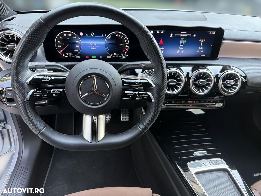 Mercedes-Benz CLA 250 - 12