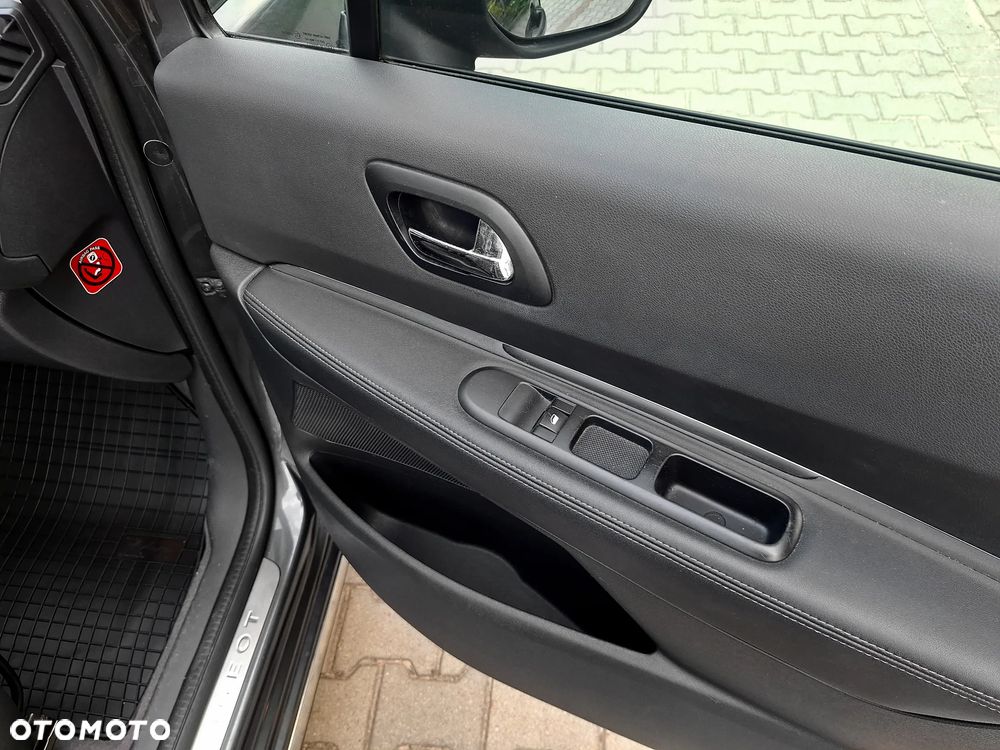 Peugeot 3008 HDi 115 Allure - 23