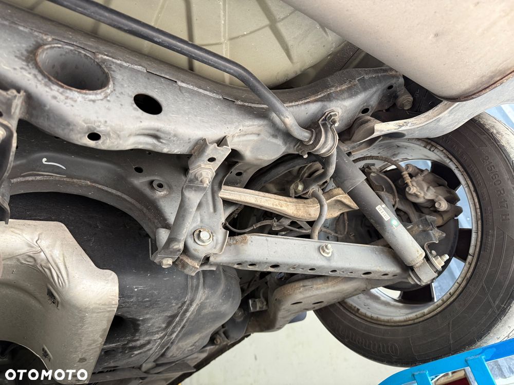 Nissan Qashqai+2 2.0 dCi DPF acenta - 39