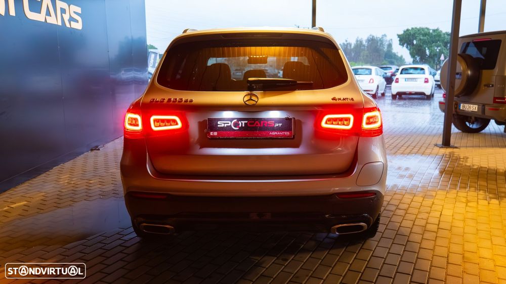 Mercedes-Benz GLC 300 de 4Matic - 8
