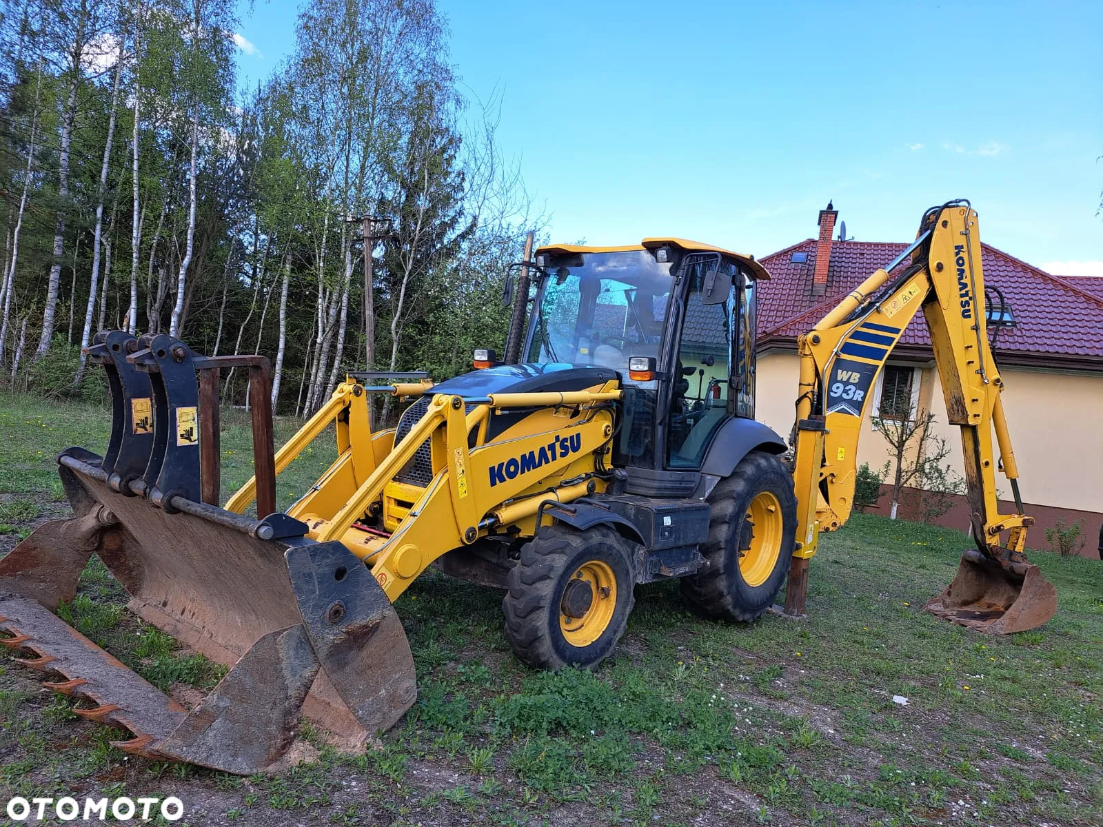 Komatsu WB 93R - 8