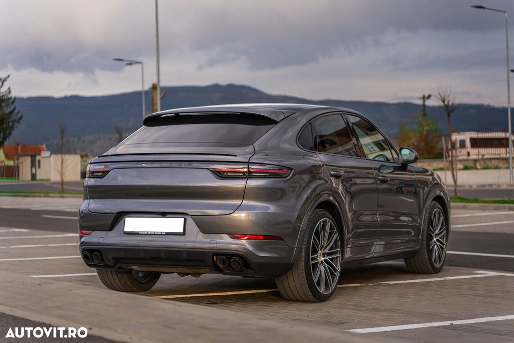 Porsche Cayenne Coupe S - 3