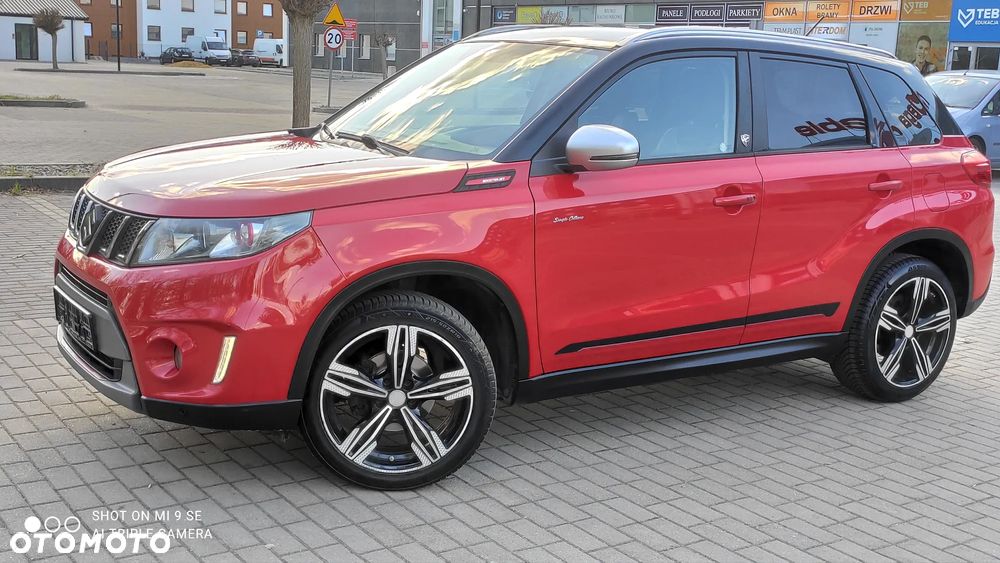 Suzuki Vitara 1.4 Boosterjet Premium 4WD - 38