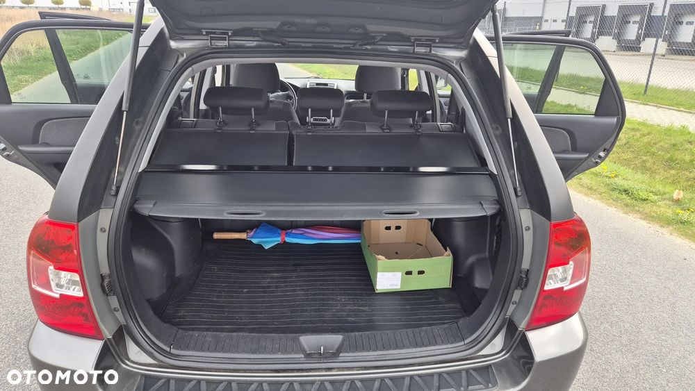 Kia Sportage 2.0 Expedition 2WD - 13