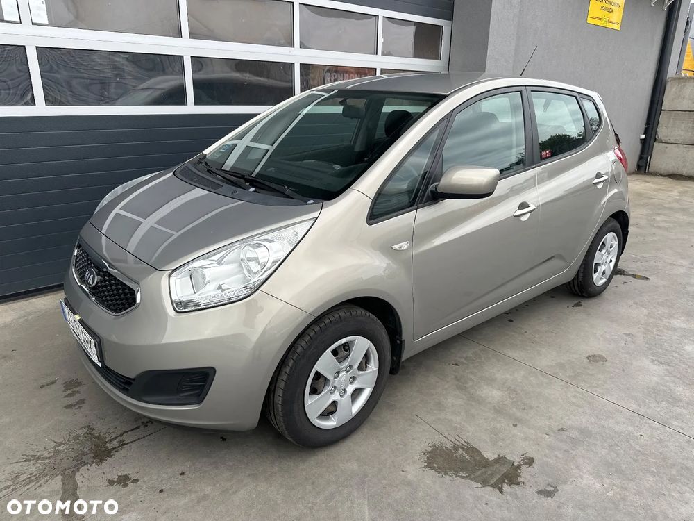 Kia Venga - 4