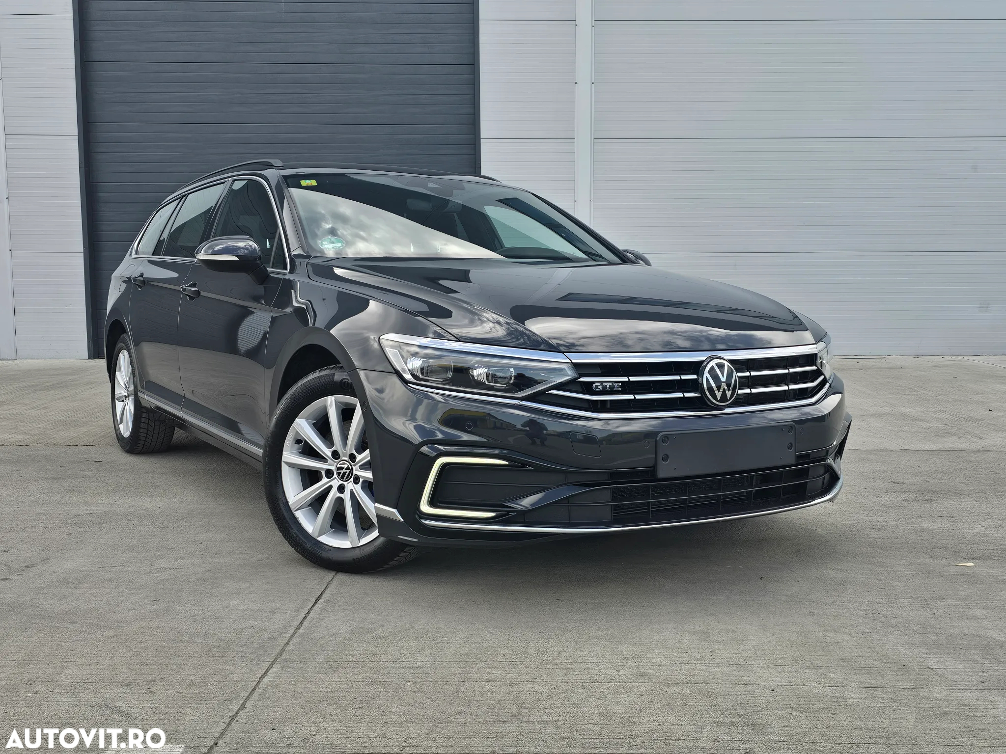 Volkswagen Passat Variant 1.4 TSI Plug-In-Hybrid DSG GTE - 2