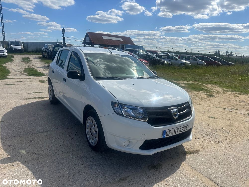 Dacia Sandero 1.2 16V 75 Essentiel - 2