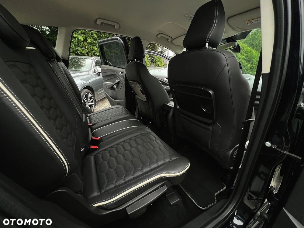 Ford Kuga 2.0 TDCi 4x4 Vignale - 36