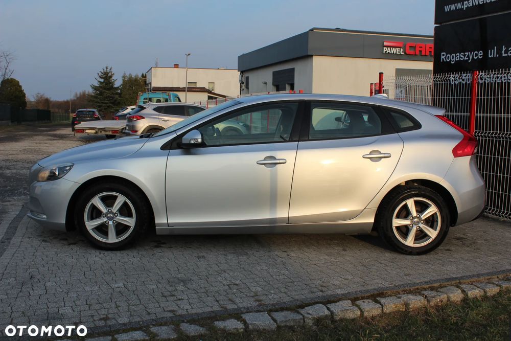 Volvo V40 D2 Summum - 7