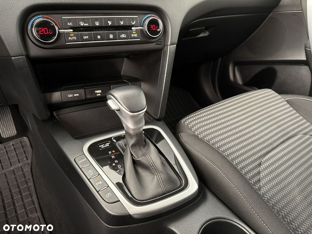 Kia Ceed - 17