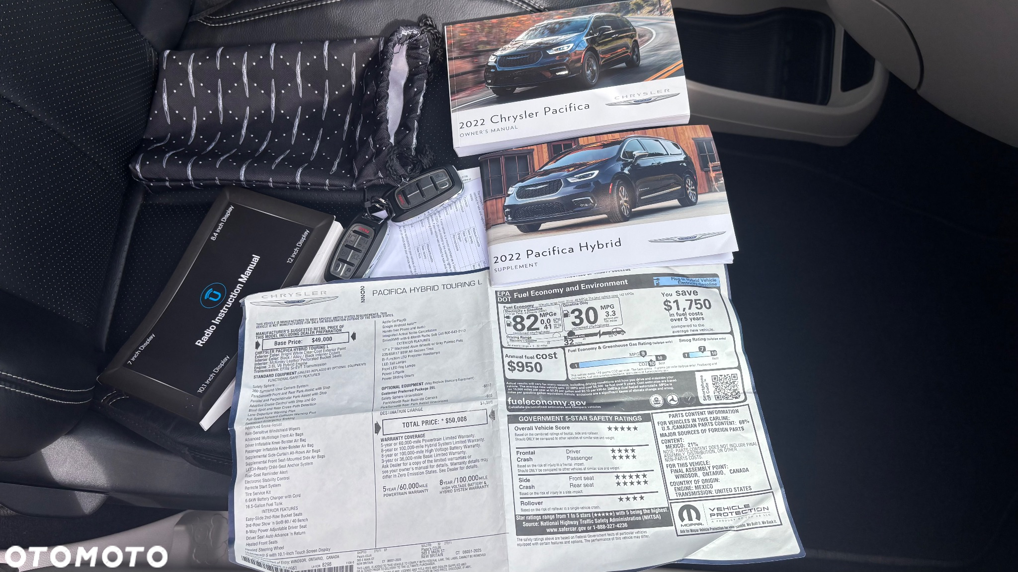 Chrysler Pacifica - 40