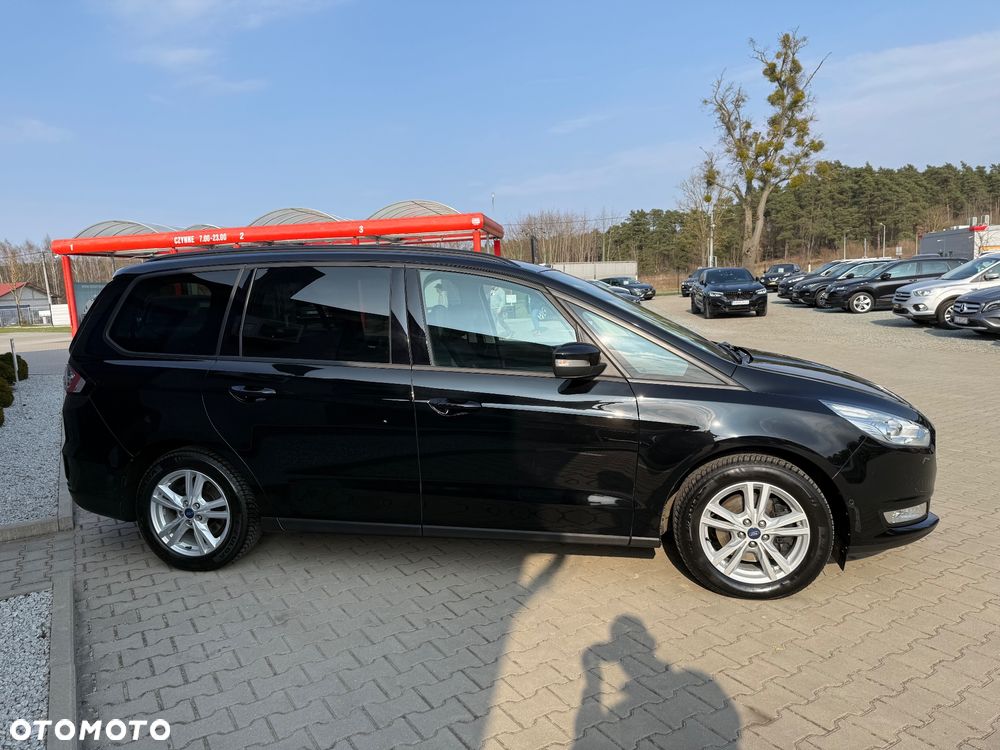 Ford Galaxy - 8