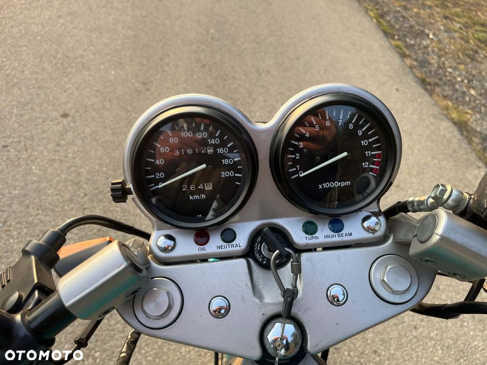 Suzuki GS - 7