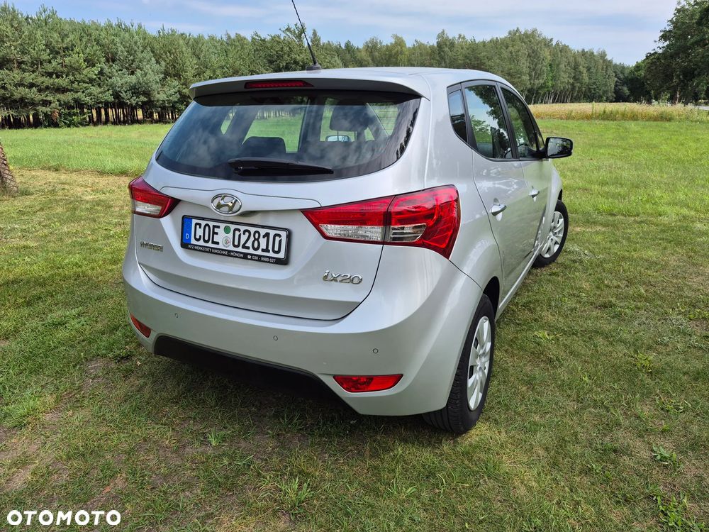 Hyundai ix20 1.4 Comfort - 17