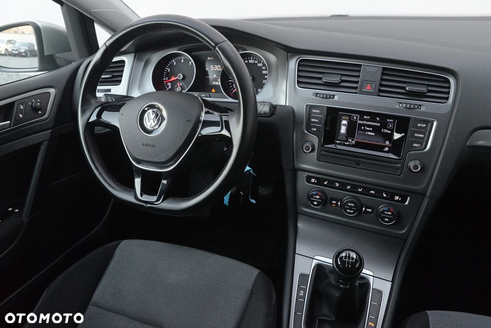 Volkswagen Golf 1.2 TSI BMT Trendline - 8