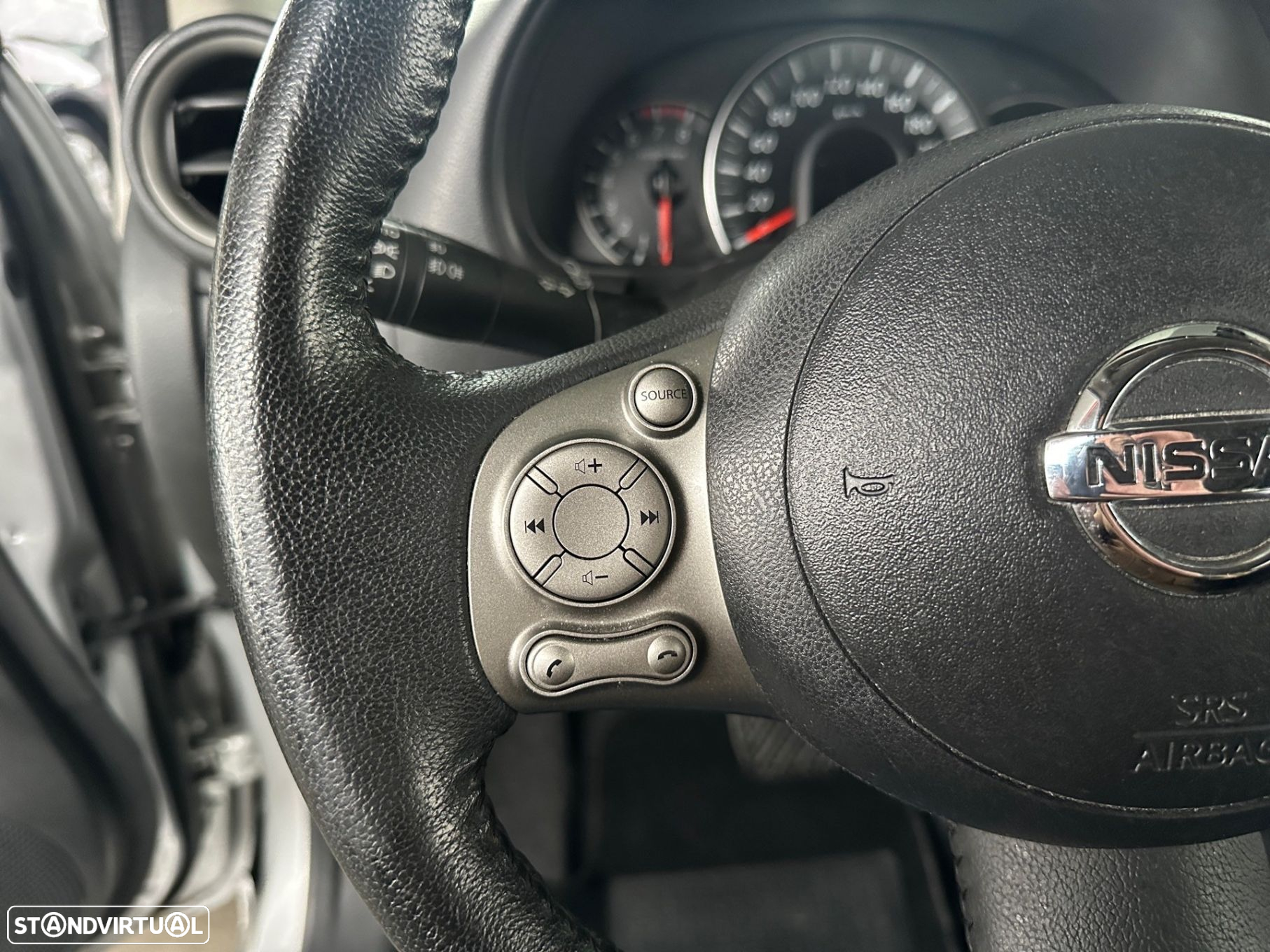 Nissan Micra 1.2 Acenta CVT - 8