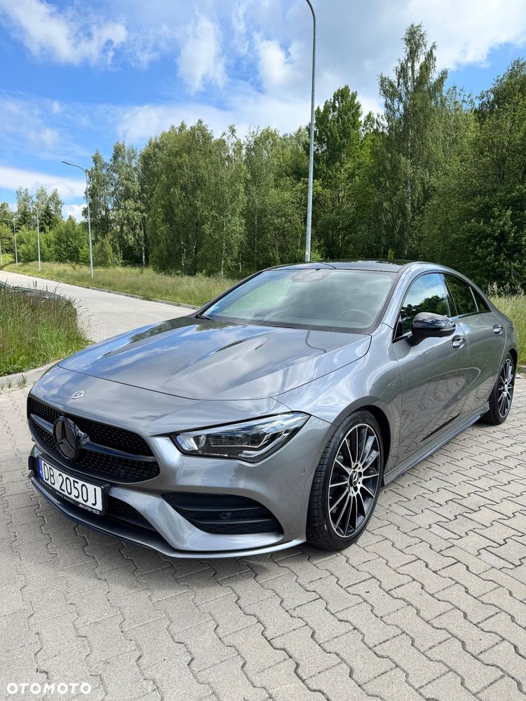 Mercedes-Benz CLA 250 4-Matic Edition 1 7G-DCT - 1