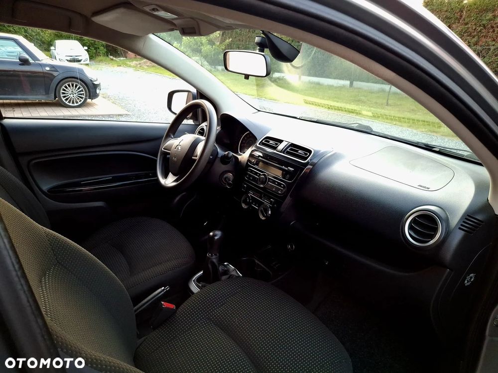 Mitsubishi Space Star 1.2 Intense - 10