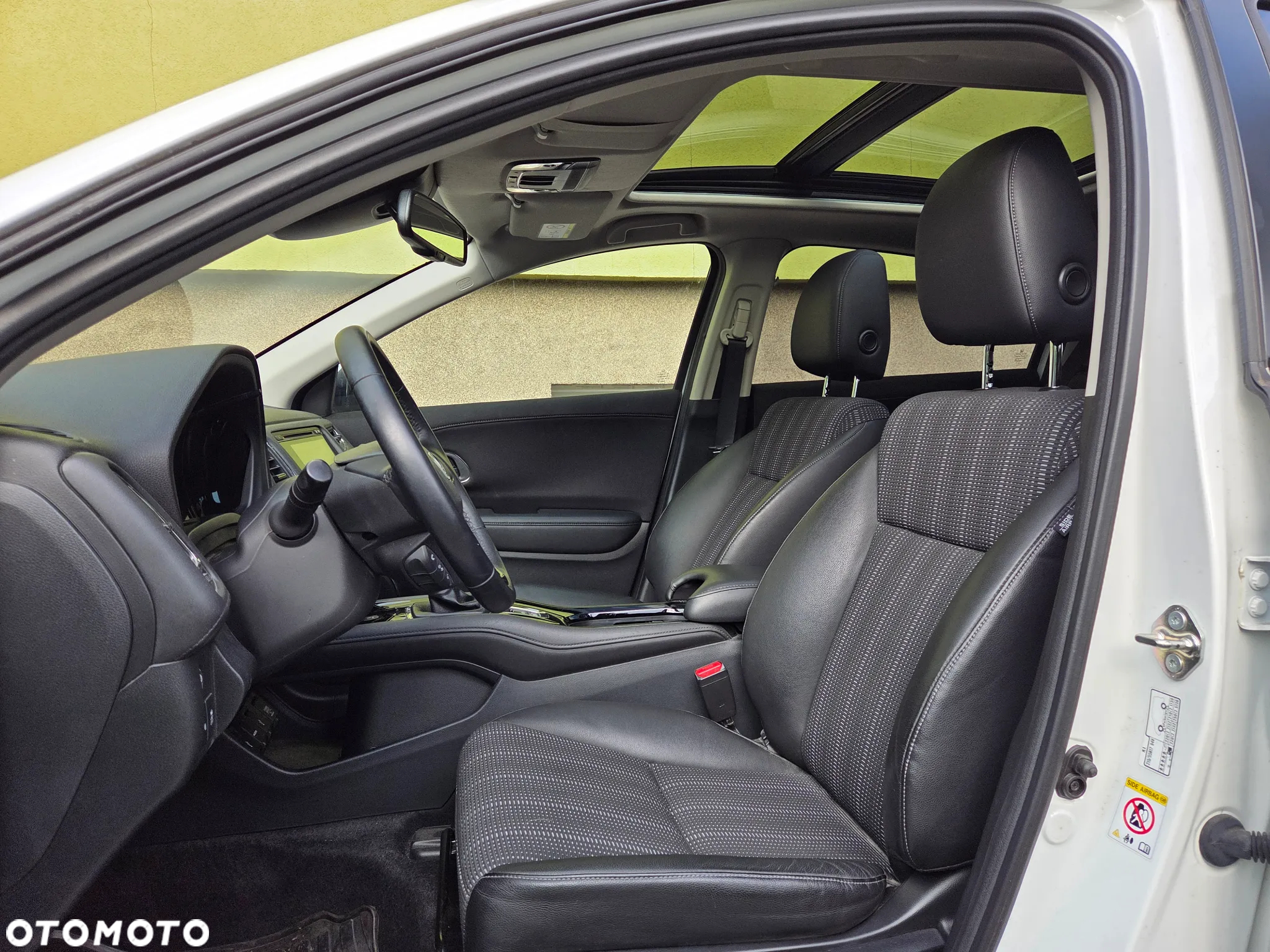Honda HR-V 1.5 Executive (ADAS / Connect+) - 11
