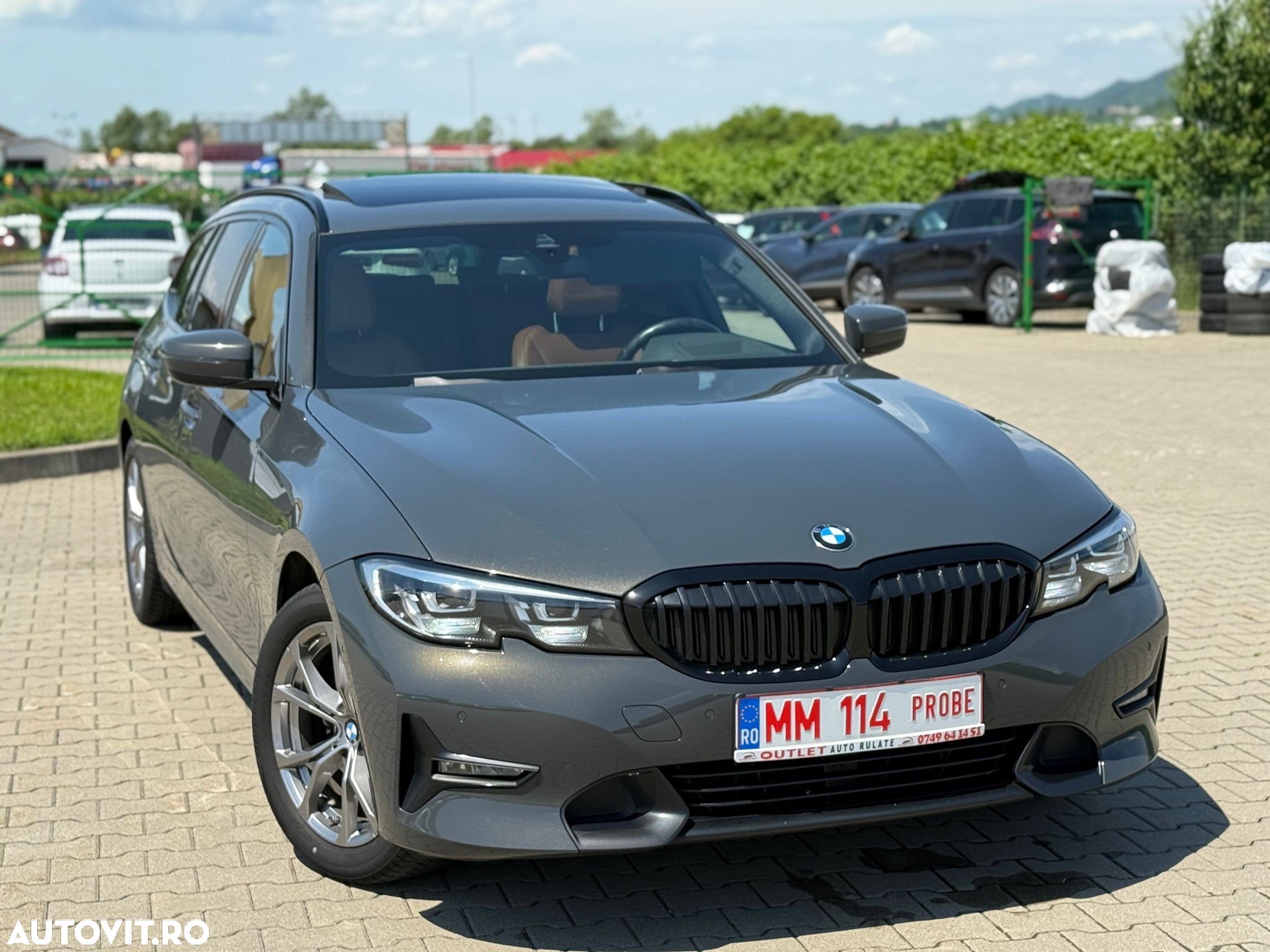 BMW Seria 3 318d Touring Aut. M Sport - 28