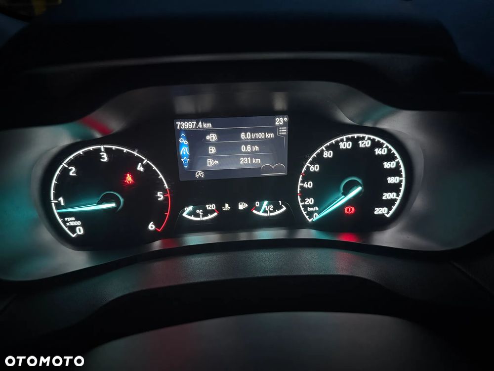 Ford Tourneo Connect Grand - 9