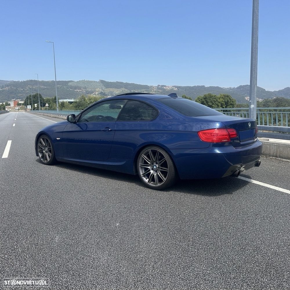 BMW 320 d Coupe - 1