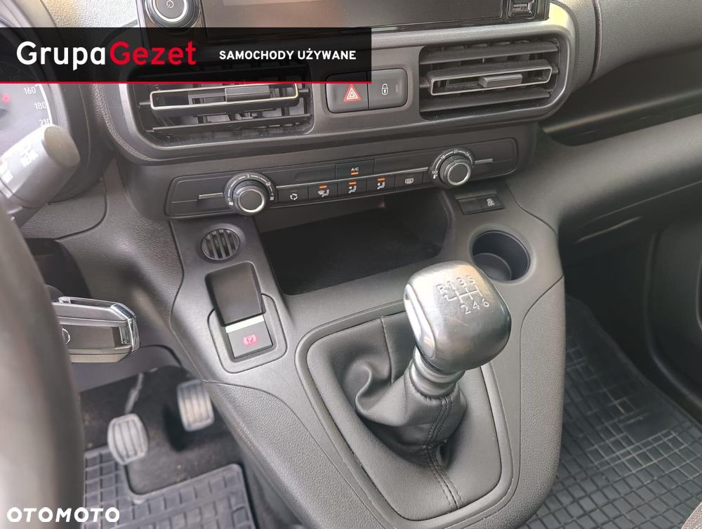 Opel Combo - 16