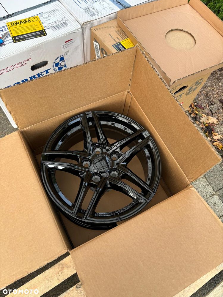 BMW Seria 7 - 16