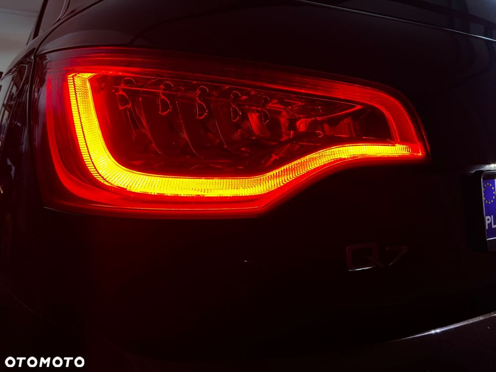 Audi Q7 3.0 TDI DPF Quattro Tiptronic - 27